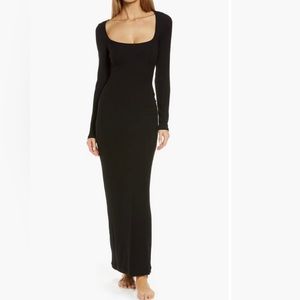 SKIMS Black Long Sleeve Maxi Dress XL